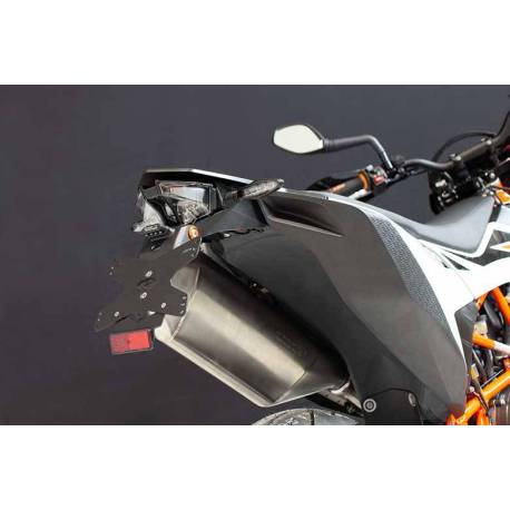 Soporte de matrícula KTM 690 SMC R 2019 Evotech