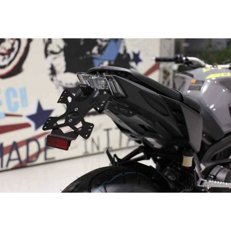 Supporto targa per Yamaha MT 09 2017 Evotech