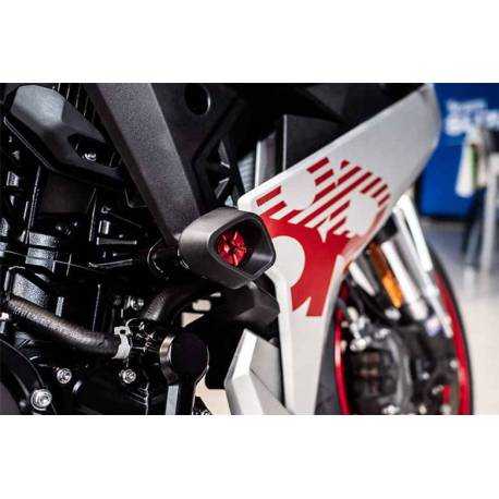 KIT ROULETTE DE PROTECTION SUZUKI GSX8 R 24